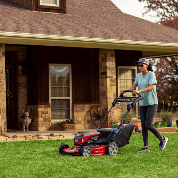 Toro 60V MAX* 22 in. Recycler® Personal Pace Auto-Drive™ (21467)