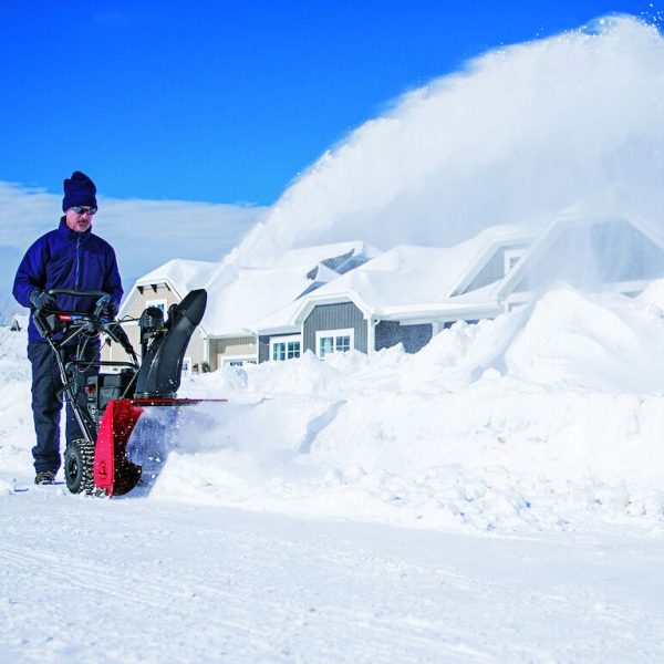 Toro 24-inch (61 cm) SnowMaster® 724 QXE Snow Blower